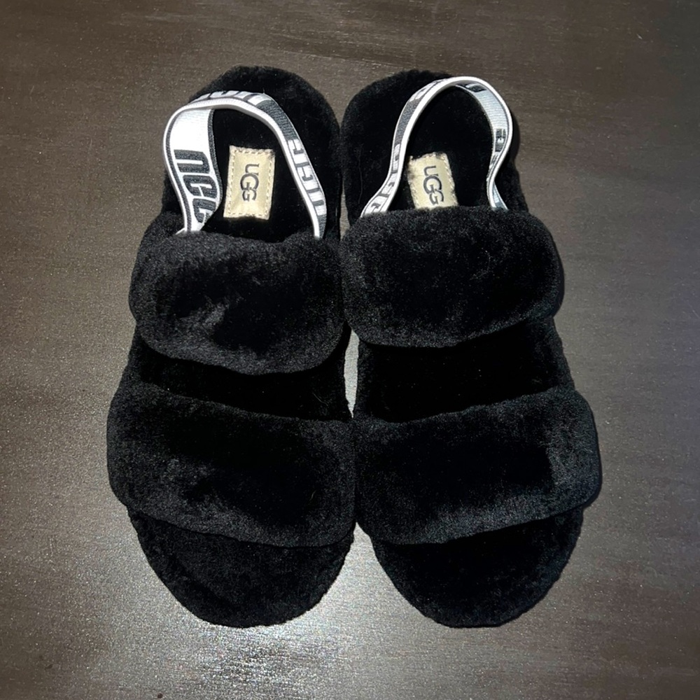✨Ugg Slippers✨